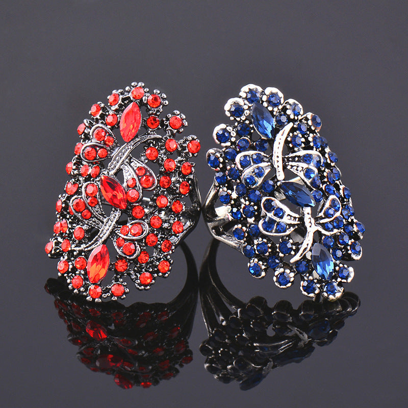 Womens Geometric Ring With Zirconia Stone Hollow Alloy Electroplated Ins Styles Fashion Jewelry Antique Silver