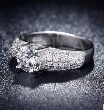 Copper Vintage Ring With Rose And White Gold Plating Geometric Design Sizes 5 To 10 EverydayLook Everyday Glam