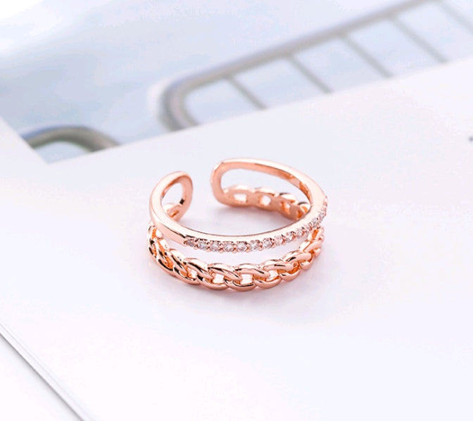 Womens Twist Chain Ring Micro Inlaid Zircon Index Finger Retro Plated Alloy Fashion Jewelry Accessory Gemstone