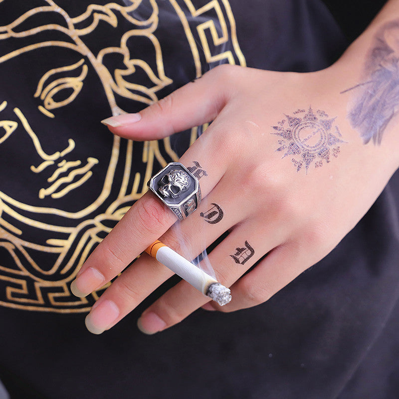 Ghost head ring