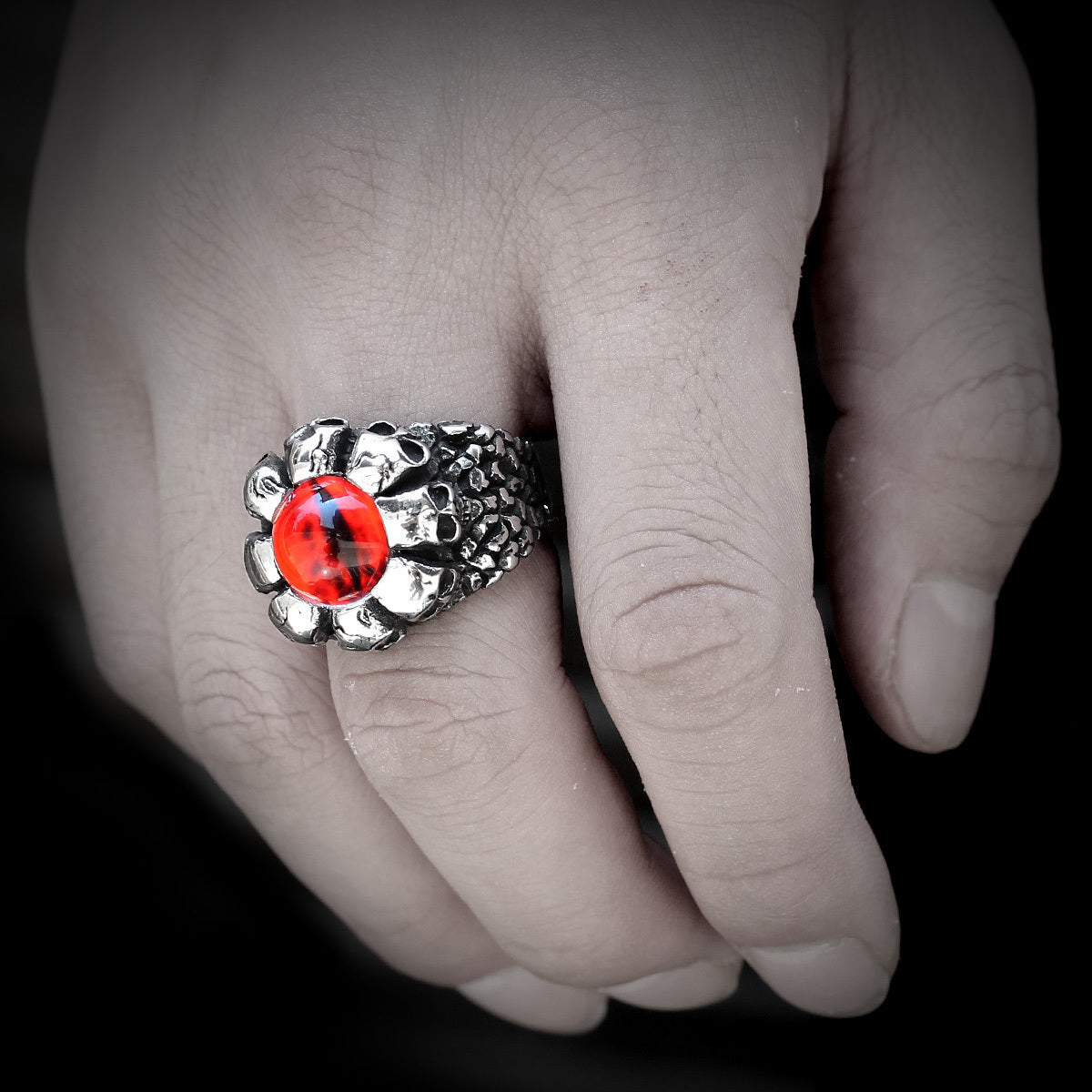 Mens Stainless Steel Skull Ring with Yellow Eye Vintage Punk Biker Jewelry Size 8 9 10 11 12 Gift For PunkFans