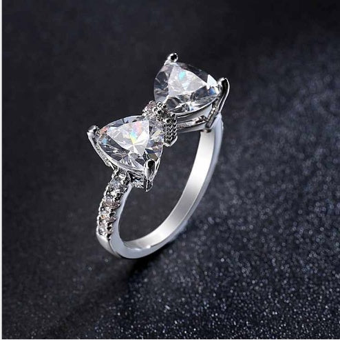 Womens Bow Ring Gemstone Inlaid Copper Plated Fashion Jewelry Elegant Dainty Accessory Sizes 6 7 8 9 10 Gifted