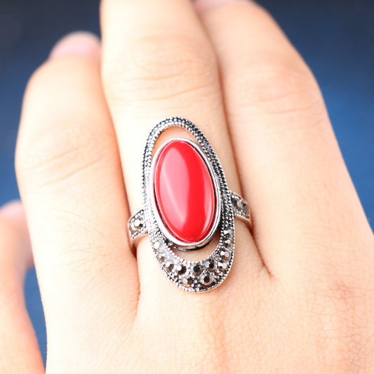 Vintage Geometric Alloy Ring Electroplated With Artificial Gemstone Inlays For Birthdays And Weddings Gift Ready