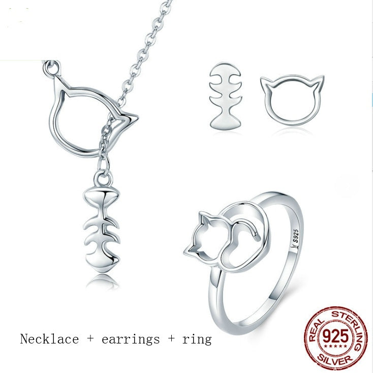 Womens Silver Cat Ring Animal Zodiac Design Ring with Zircon Accent Cute Kitty Jewelry Gift for Her Anniversary Celebrations Trade Fairs Employee Benefits Self Use