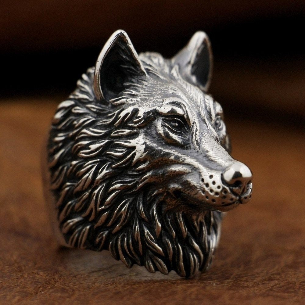 Wolf Head Ring Alloy Fashion Jewelry for Men and Women Unique Stylish Design Nature Lovers Gift Inspired Alloy