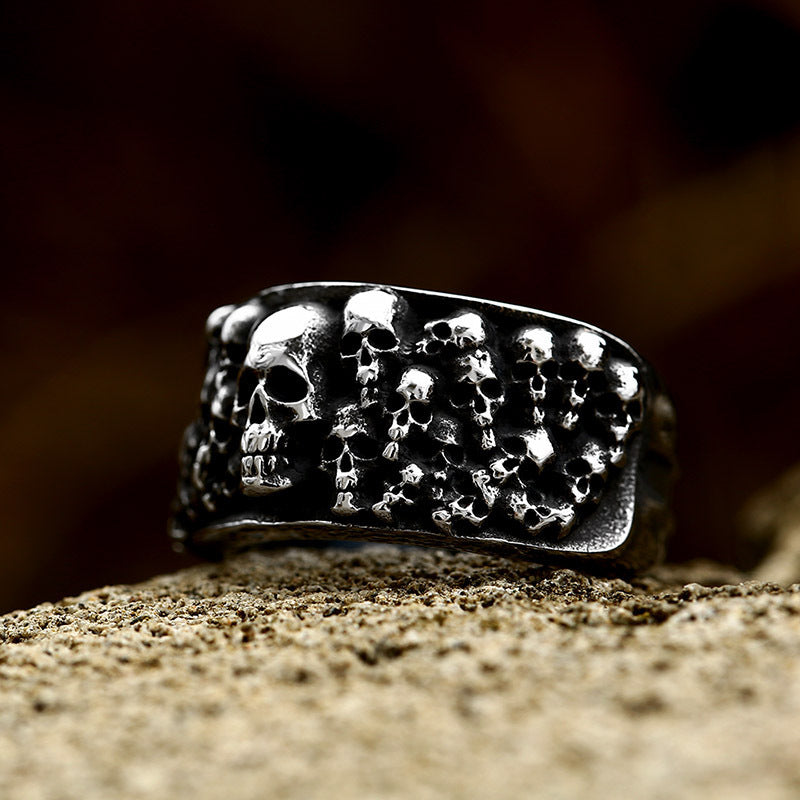 Men's Skull Ring Stainless Steel Punk Ring Retro Biker Ring Gothic Ring for Men Cool Rings Statement Ring Titanium Steel Ring for Men Jewelry