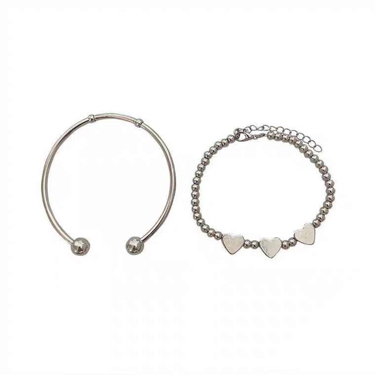 Peach Heart Charm Bracelet Dainty Alloy Chain Adjustable Length Silver Jewelry Gift For Girls With Silver Tone