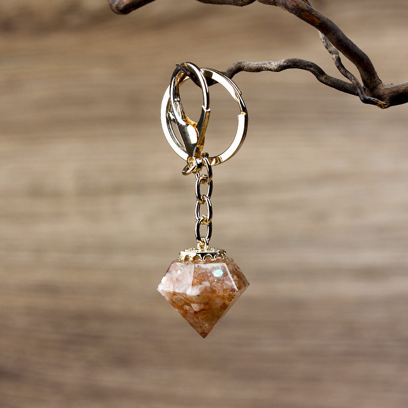 Crystal Gravel Resin Keychain Pendant Modern Design With Tapered Point Handcrafted Natural Stone Accessory Kit