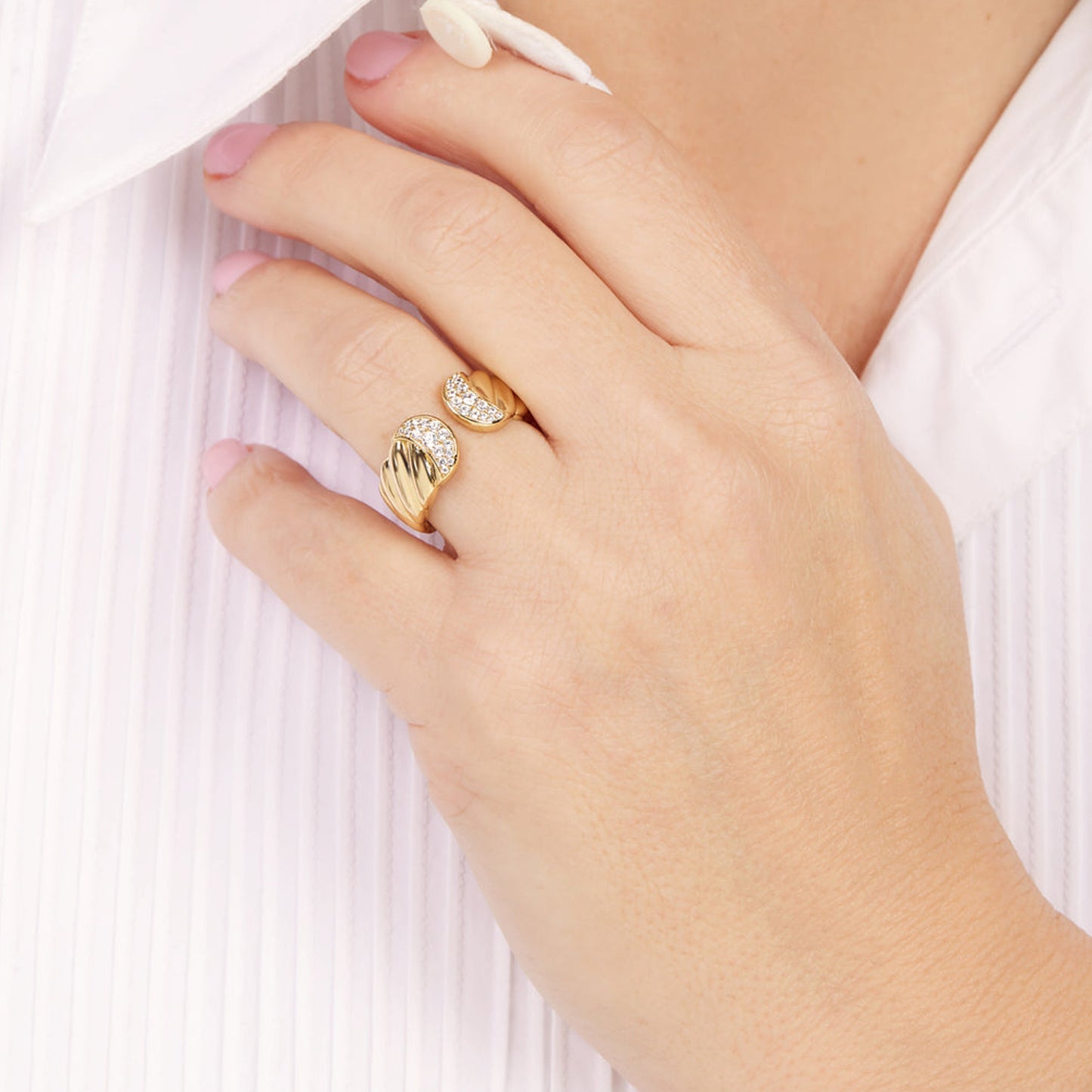 Women Adjustable Copper Ring Retro Style Round Jewelry