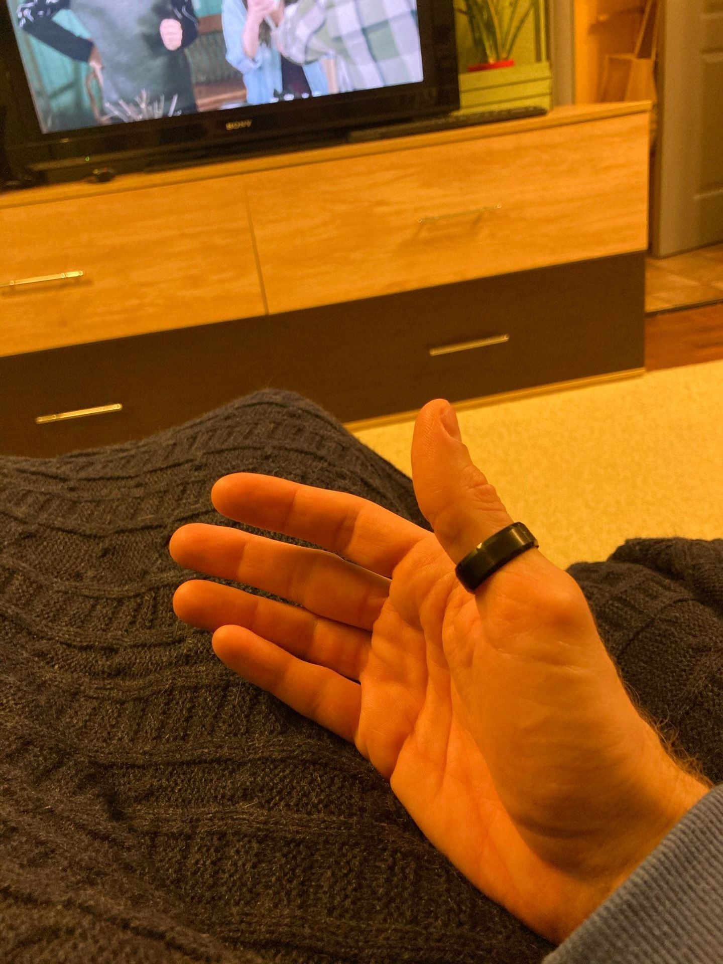 Geometric Glossy Alloy Ring Electroplated Metal Band for Travel Unisex Fashion Jewelry Minimalist Design Everyday Wear