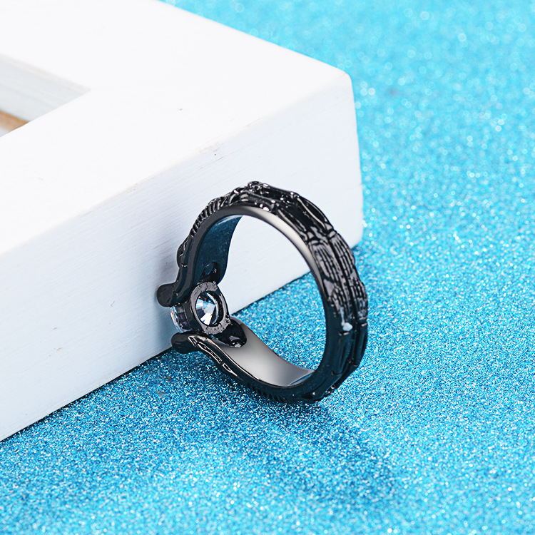 Copper Skull Ring With Gold Plated Gem Inlays In European And American Style For Bold Unique Look Modern Edges