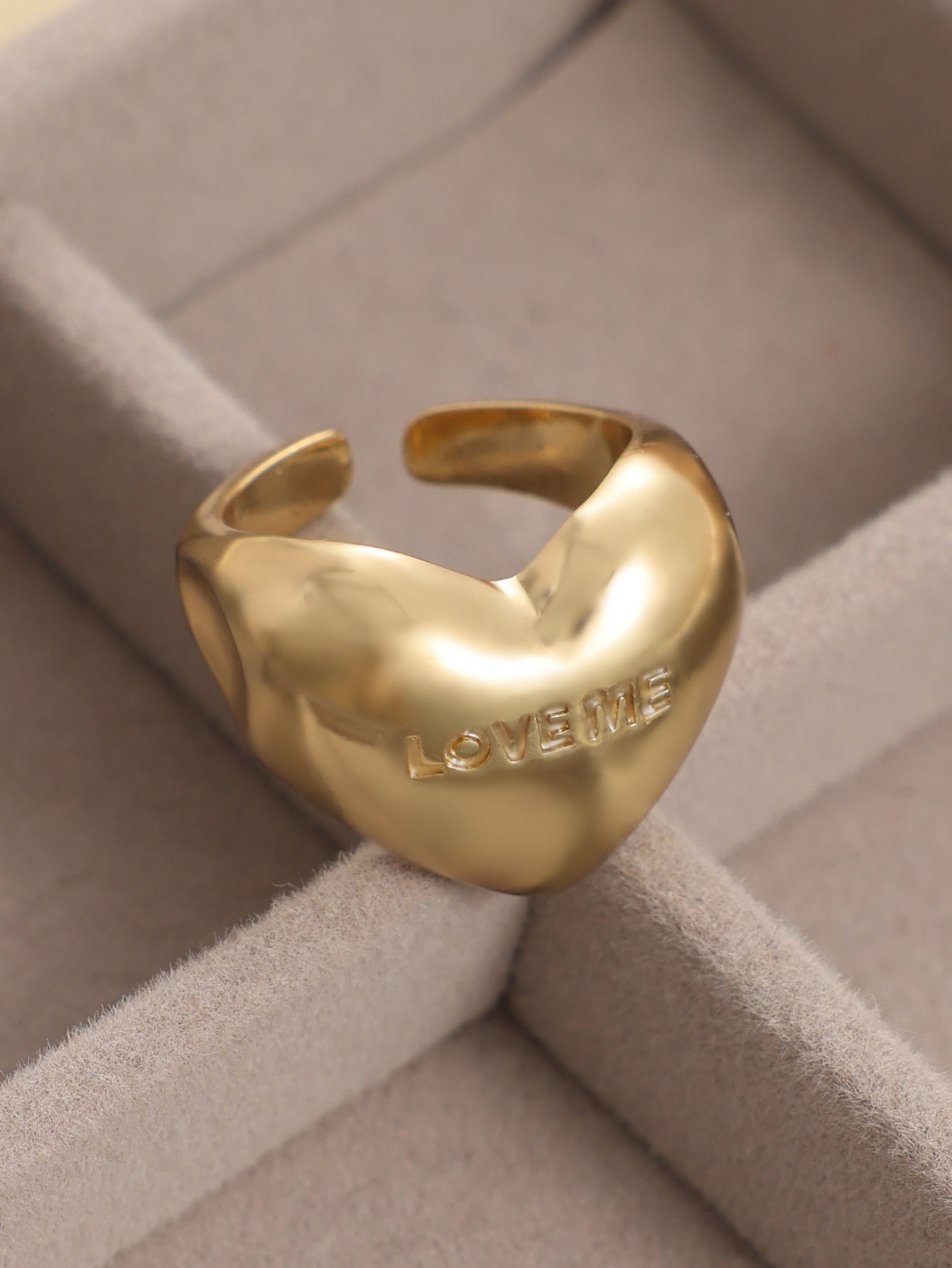 Women Adjustable Heart Ring Design Minimalist Gold Alloy