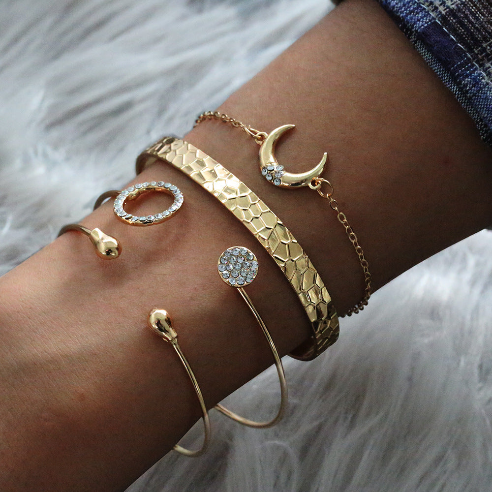 Gold Bracelet Set of 4 for Women Crescent Alloy Electroplated Fashion Jewelry Gift for Her Elegant Gift For Her