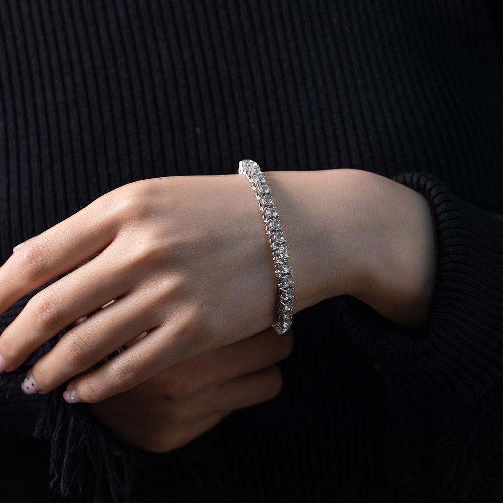 Unisex Cuban Bracelet Electroplated Alloyed Geometric Diamond Studded Fashion Jewelry Punk Bracelet For Ladies