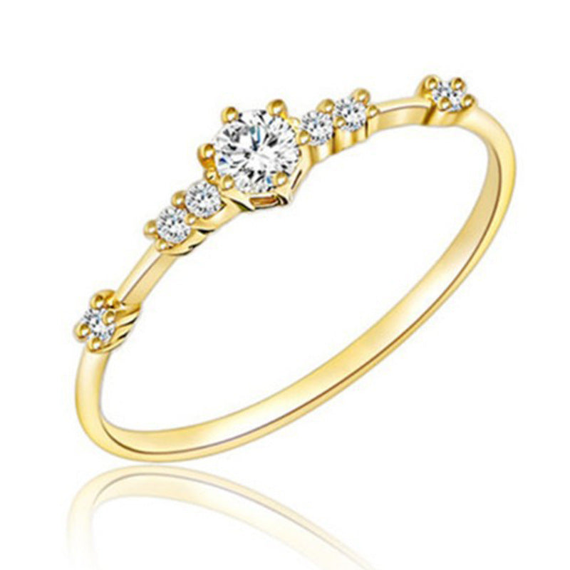Metal Fashion Ring For Women Exquisite Design Dazzling Accent Diamond Encrusted Look Statement Crystal Shine Elegance