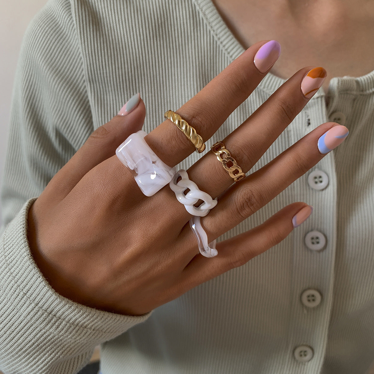 Geometric Chain Ring Set For Women Metal Threaded Alloy And Acrylic Jewelry Fashion Accessories For Daily Wear