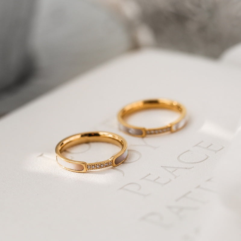 Titanium Steel White Fritillary Ring For Women Elegant With Six Diamond White Shell Accents In Gold Or Rose Gold