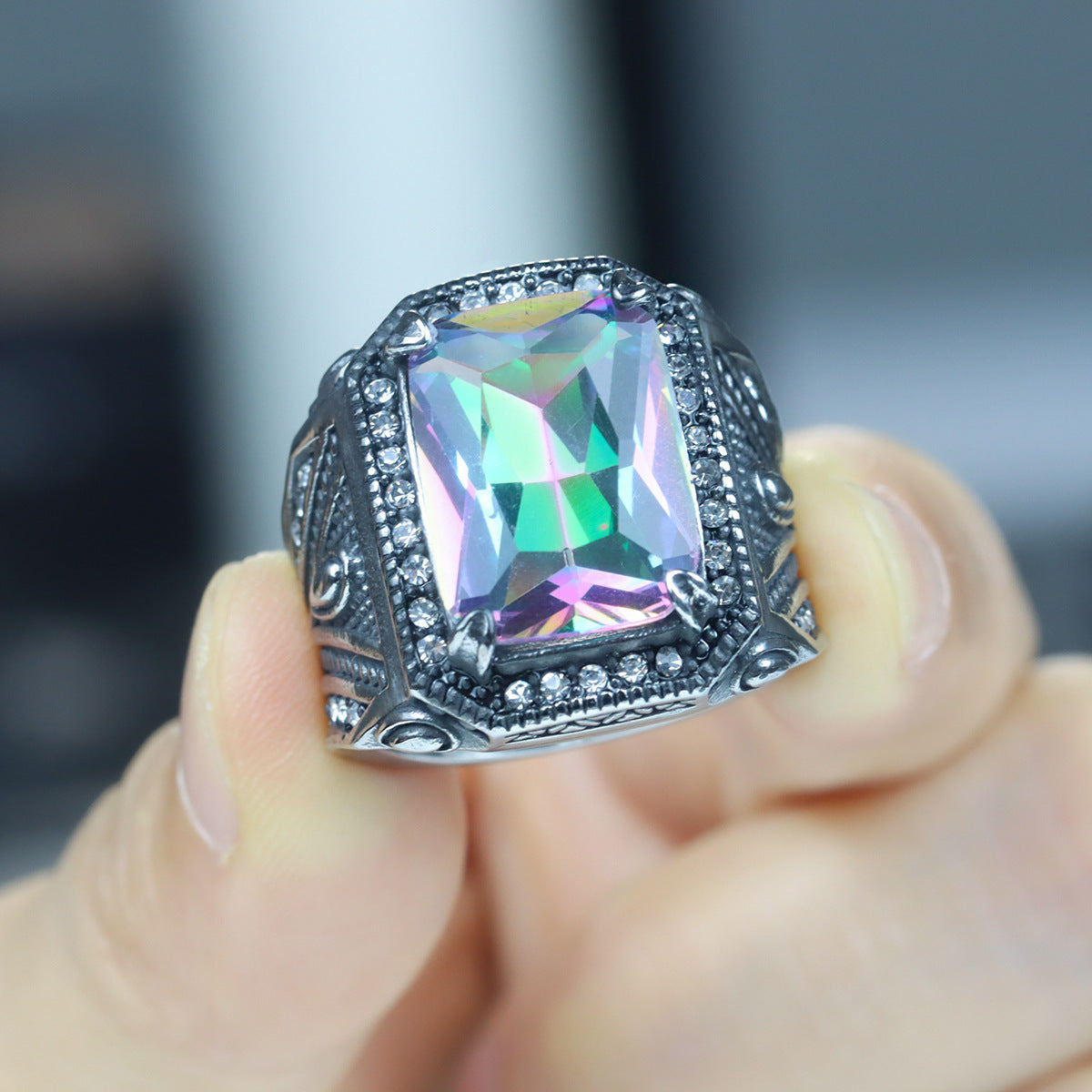 Mens Vintage Silver Ring Irregular Design Gemstone Alloy Ring For Men Retro Jewelry Classic Accessory Gift Gem