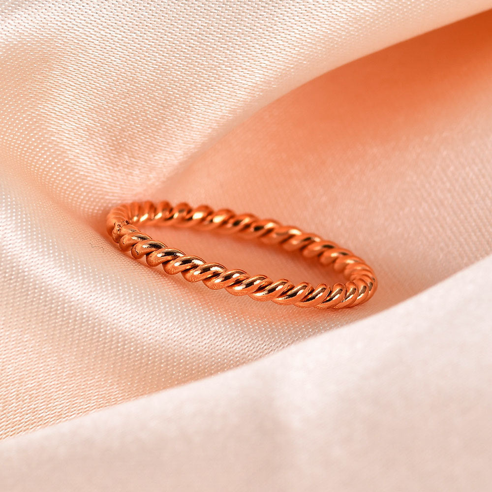 Women Titanium Steel Ring Geometric Leaf Diamond Thin Band Statement Ring Three Color Stitch Design Elegant Finish