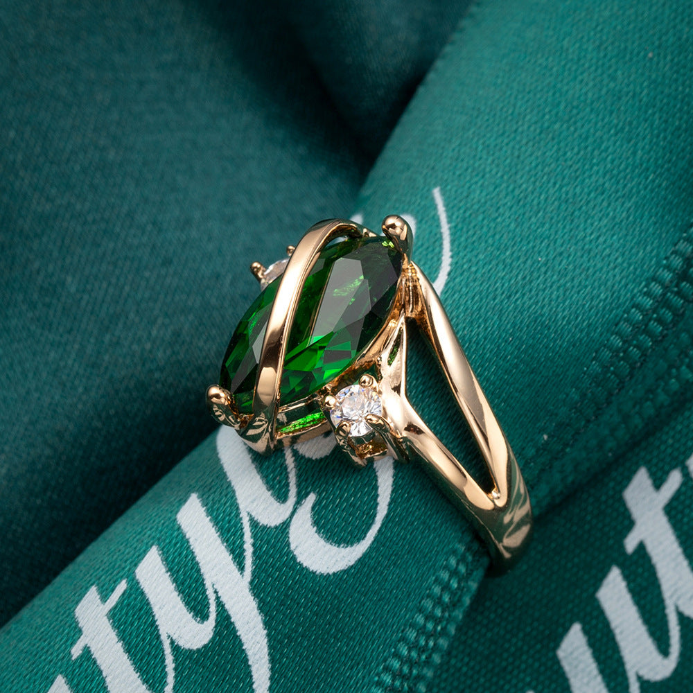 Copper Ring With Horse Eye Zircon Exquisite Design Sparkling Statement Jewelry For Girls Elegant Fashion Rings