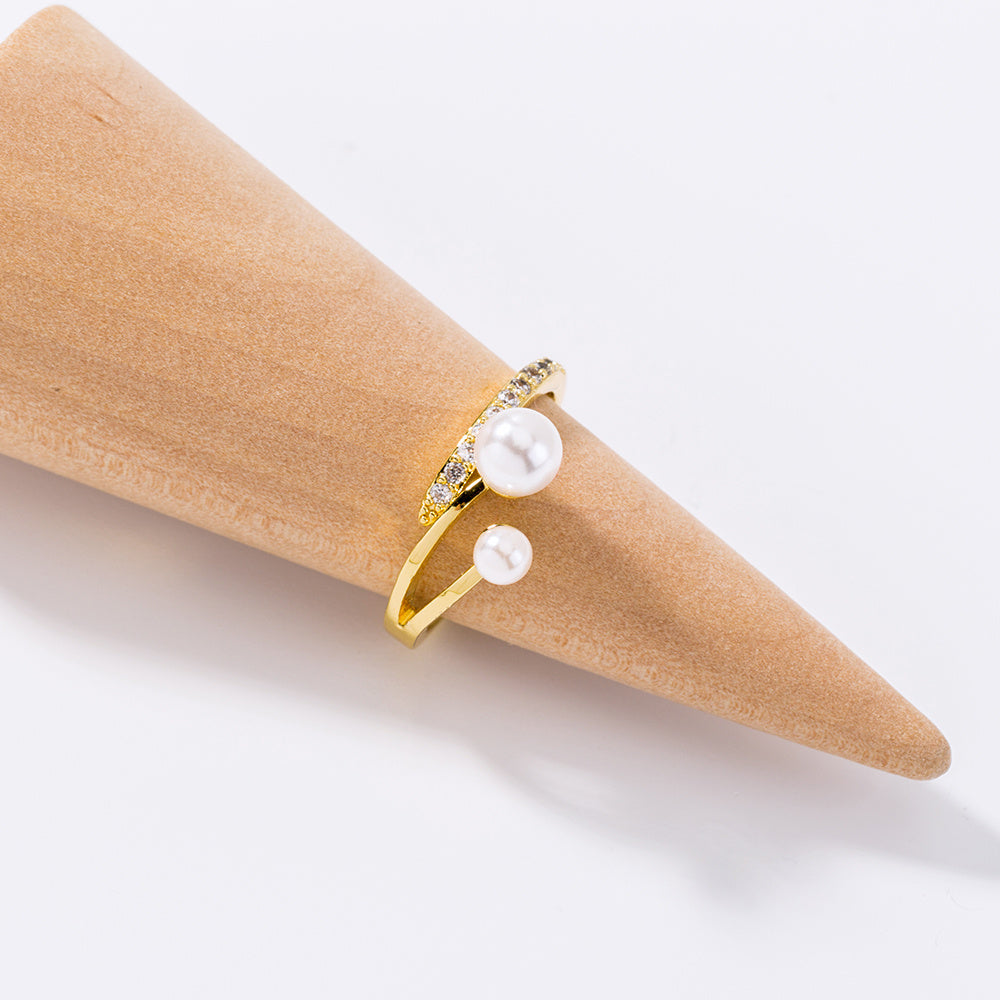 Adjustable Gold Ring With Diamond Zircon Pearl Design