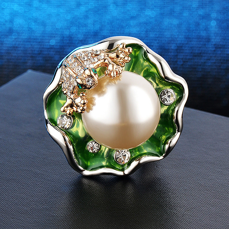 Womens Alloy Frog Lotus Leaf Ring Inlaid Pearl Sparkling Accents Fashion Jewelry Durable Statement Gift Styles