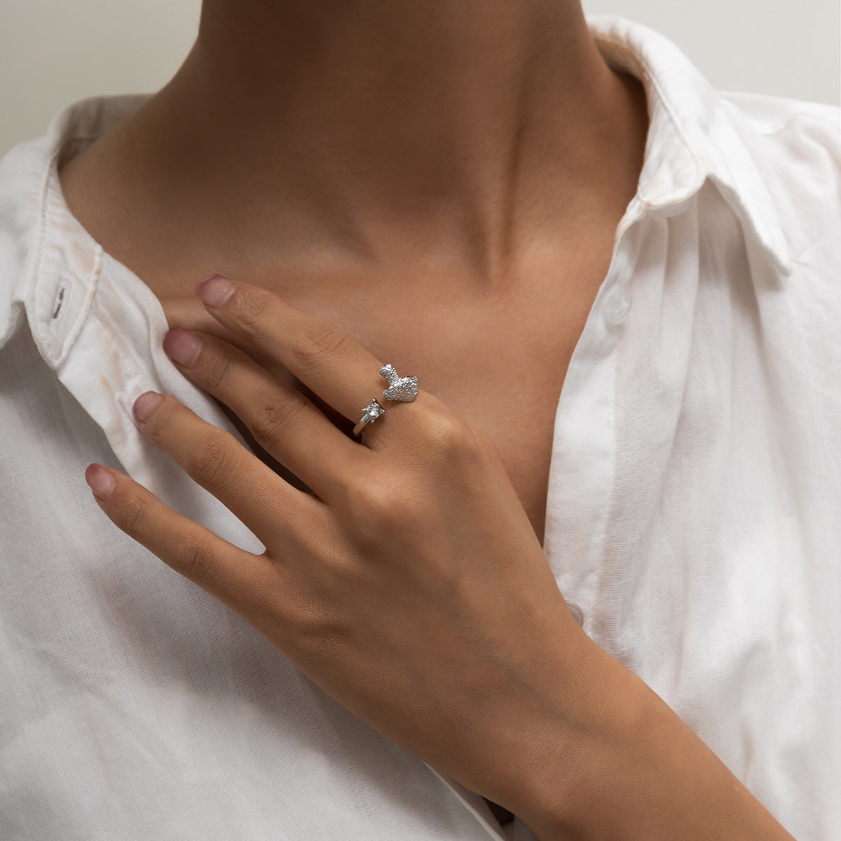 Womens Fashion Ring Elegant Alloy Rhinestone Ring with Small Mushroom Design Gold Finish White Daily Wear Look