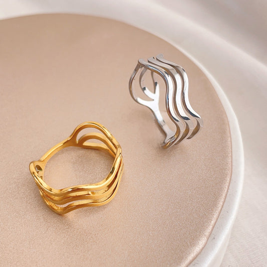 Stainless Steel Ring For Women Lightning Geometry Electroplated Finish In Gold Steel High ColorRetention Style