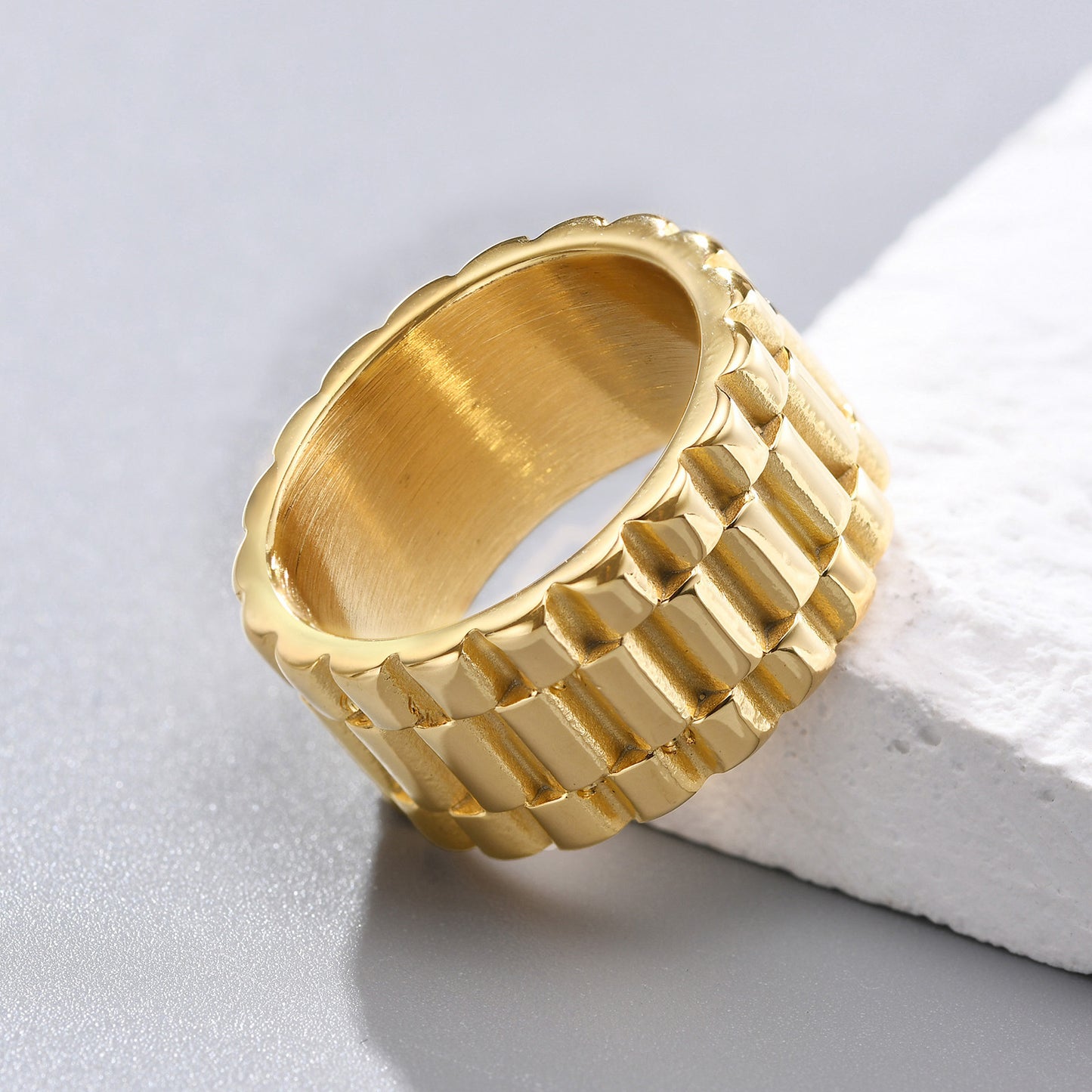 Stainless Steel Strap Ring Gold Tone Unisex Wide Band Hip Hop Jewelry Ring Sizes 7 8 9 10 11 12 Durable Comfort