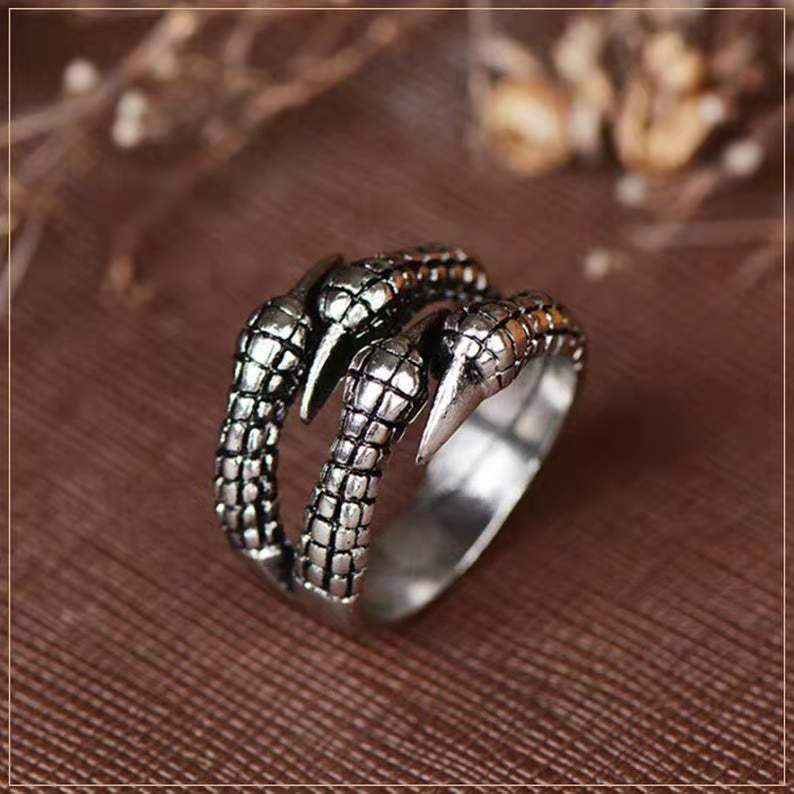 Mens Vintage Ring Punk Alloy Casting Adjustable Unisex Ring Retro Fashion Statement Jewelry Band Everyday Gift