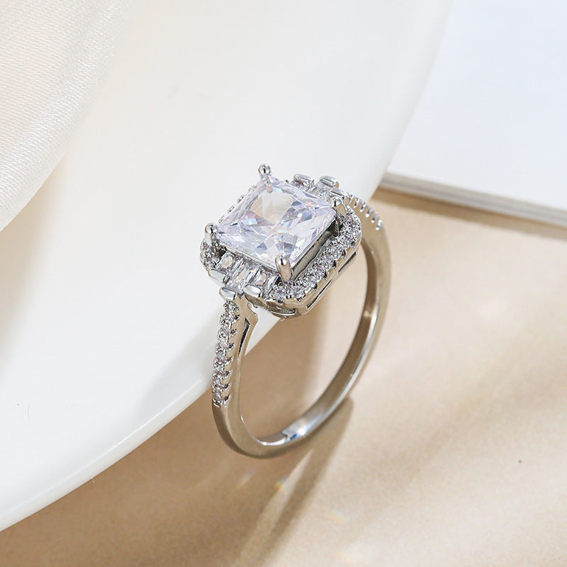 Zircon Inlaid Geometric Ring Silver Plated Copper Elegant Fashion Jewelry Durable Versatile Timeless Accessory