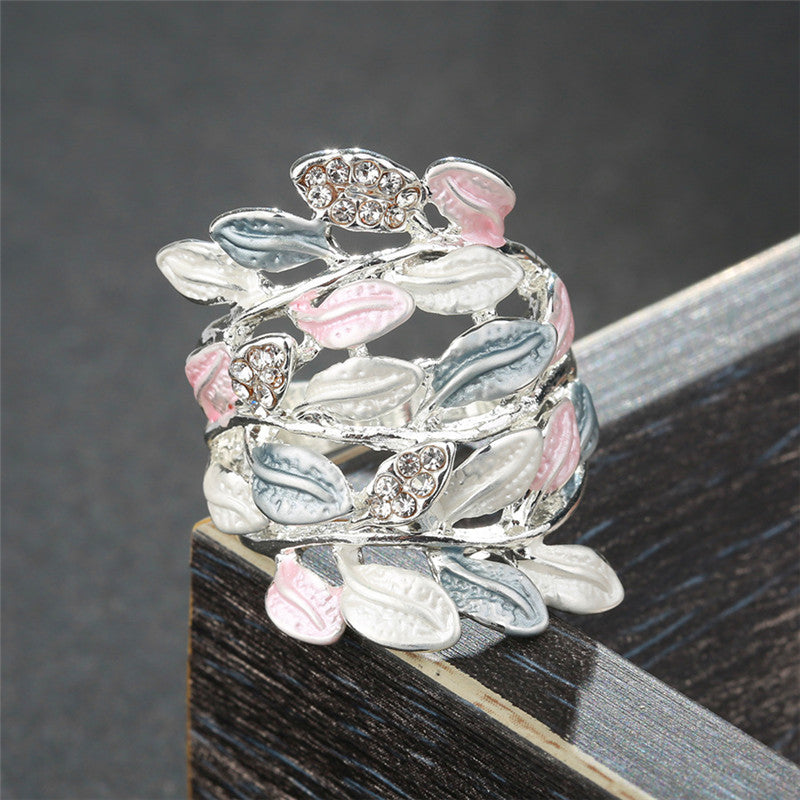 Silver Plated Alloy Index Finger Ring With Floral Carved Mosaic Gemstones And Elegant Detailing For Daily Wear
