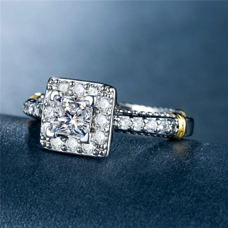 Personality Color Ring Zircons Fashion Ladies Ring Copper Plated Gold Jewelry CZ Stones Elegant Accessory Gems