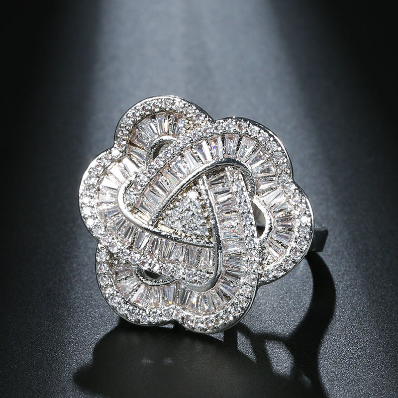 Gold Plated Copper Zircon Ring Vintage Flower Design For Women Exaggerated Statement Jewelry Everyday Shimmer