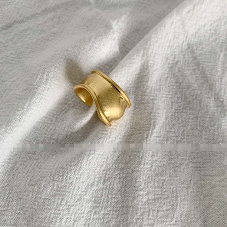 Gold Plated Oval Ring With Zircon Star Design Korean Inspired Fashion Jewelry For Daily Wear Spark Zircon Star