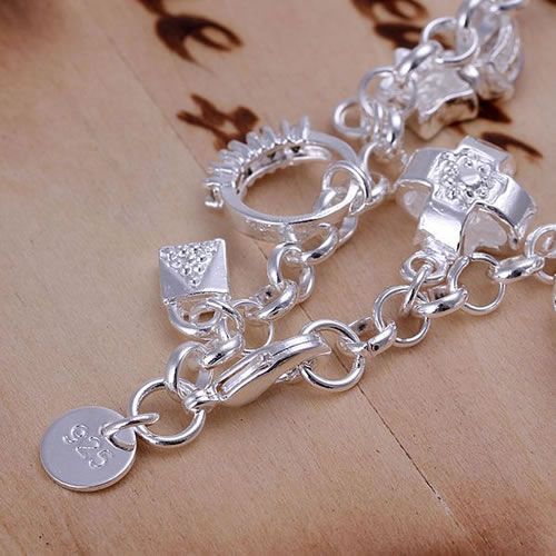 Silver Plated Fashion Bracelet With Thirteen Hanging Charms Elegant Design Alloy Base 21 Cm Length Daily Style On Trend