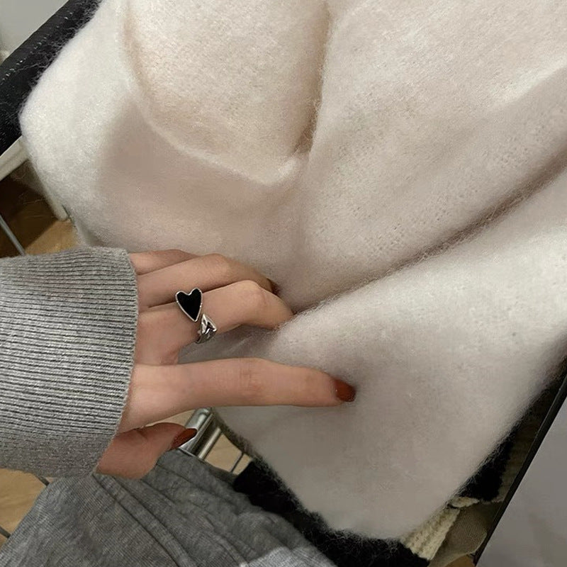 Geometric Alloy Ring Electroplated Black Love Ring Fashion Jewelry Gift For Women Party Favors Ultra Soft Look