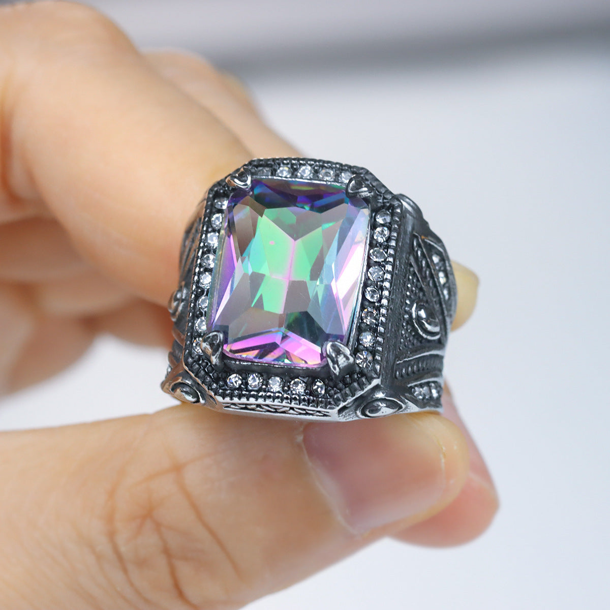 Mens Vintage Silver Ring Irregular Design Gemstone Alloy Ring For Men Retro Jewelry Classic Accessory Gift Gem