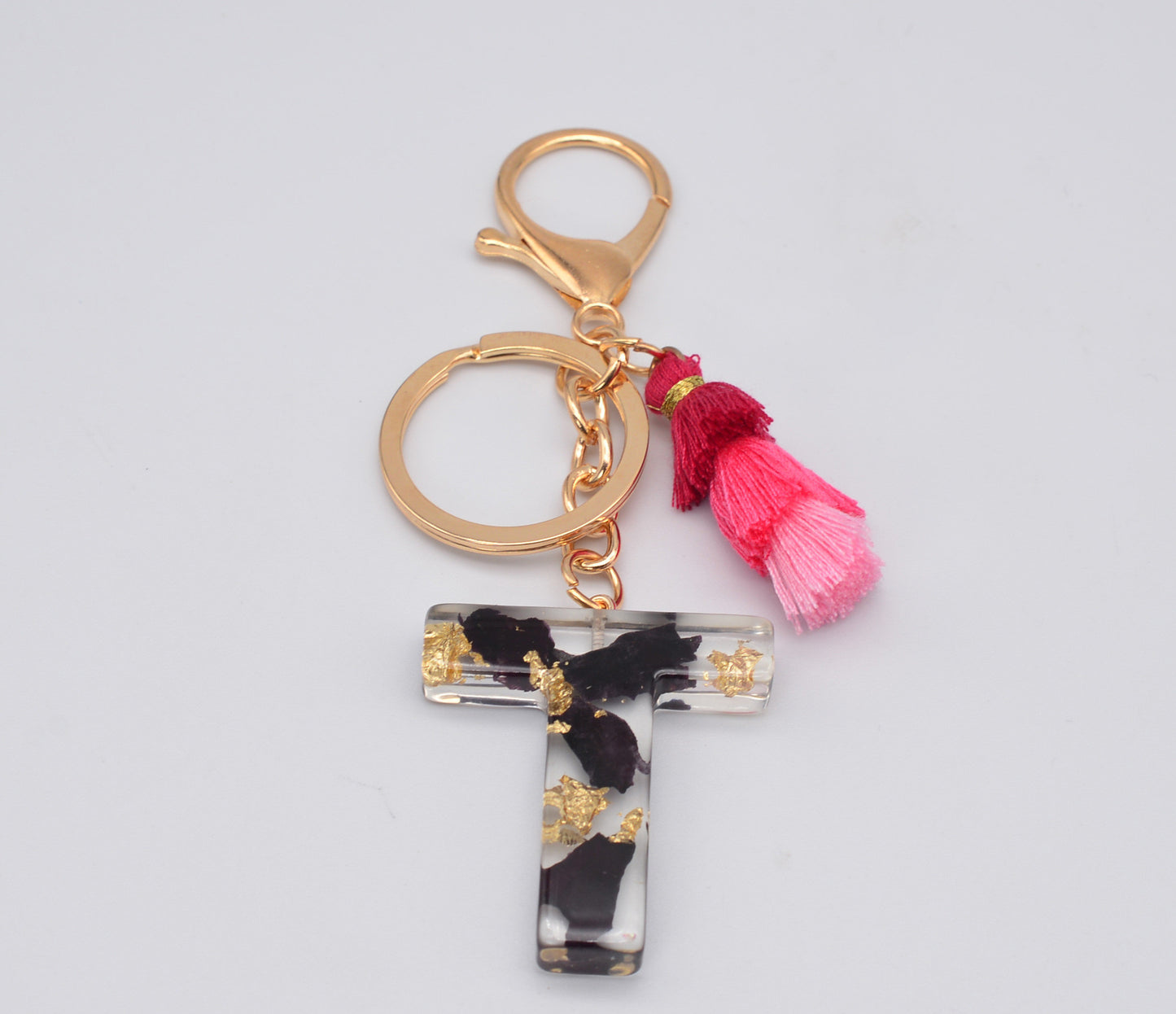 Resin Floral Keychain With Tassel Pendant Black Rose Design Durable Craftsmanship Initial Letter Bag Accessory