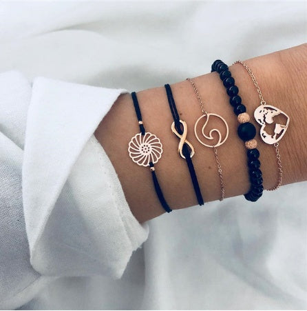 Womens Bracelets Set 4 Piece Shell Hollow Flower Beads Chain Delicate Bohemian Stackable Wristwear For Women X