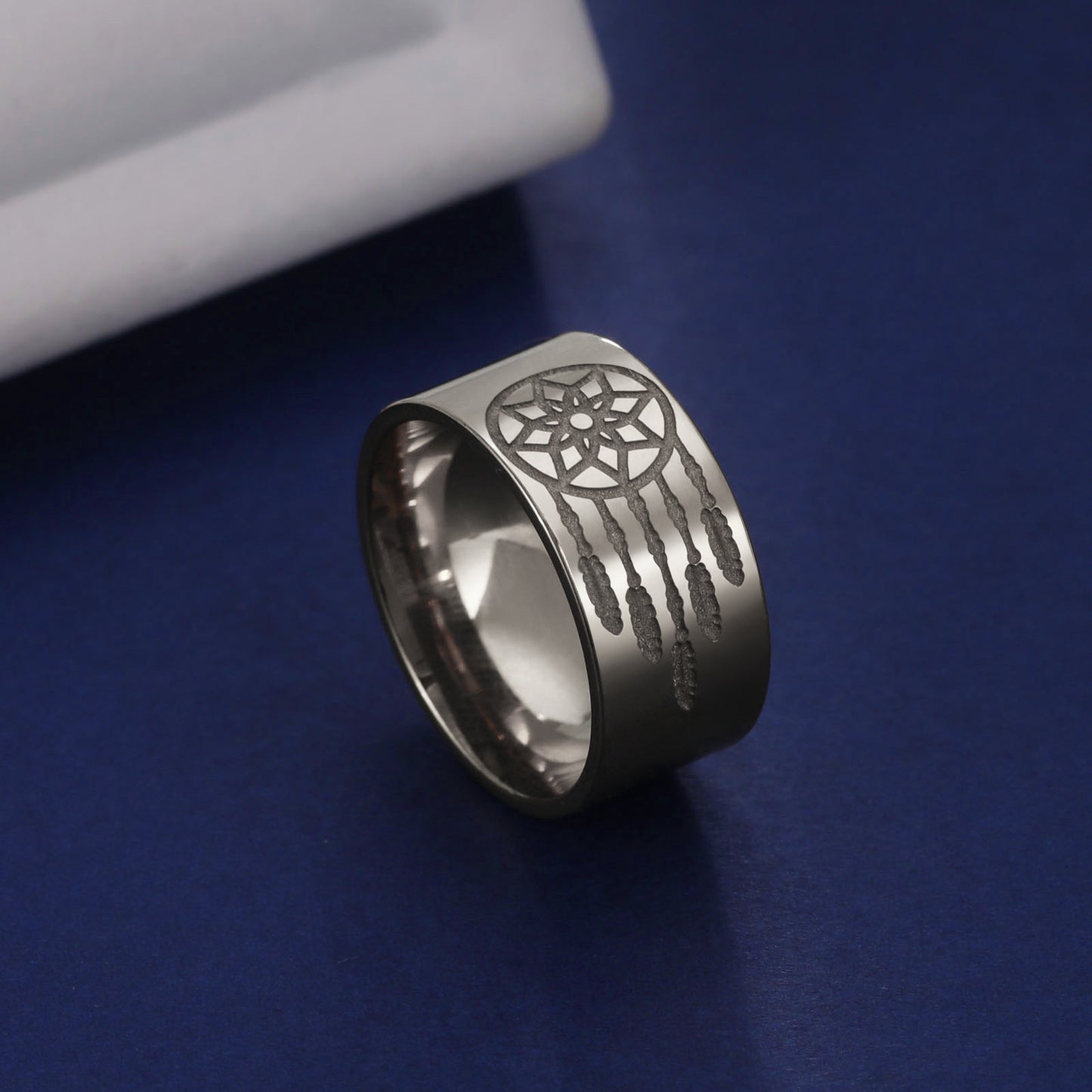 Exotic Ring Stainless Steel Corrosion Resistant Hanging Tassel Flower Pattern Double Ring Design Steel Or Gold