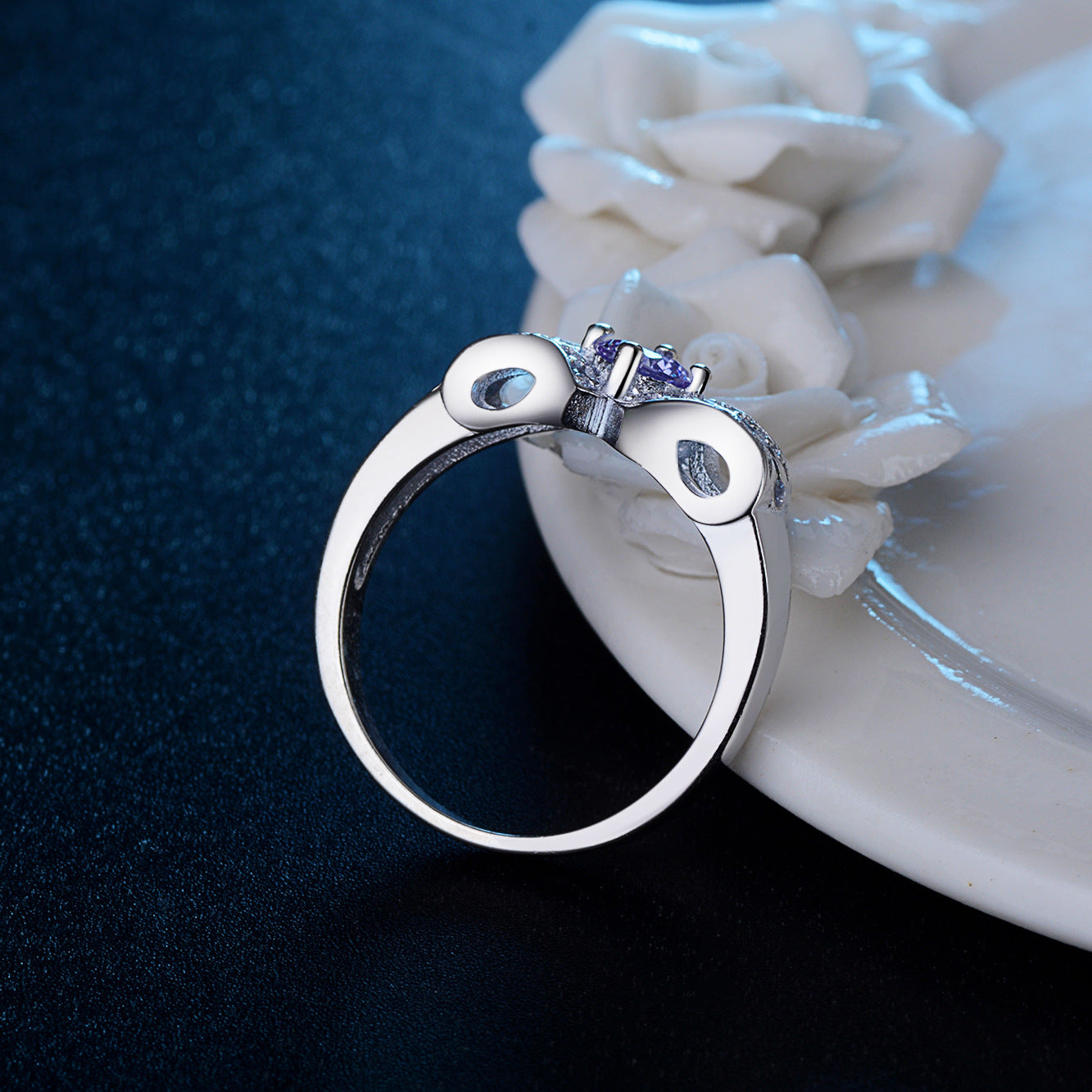 Womens Double Ring Micro Inlaid Purple Crystal Rhombus Ring With Artificial Gemstones Fashion Jewelry Gift For Her