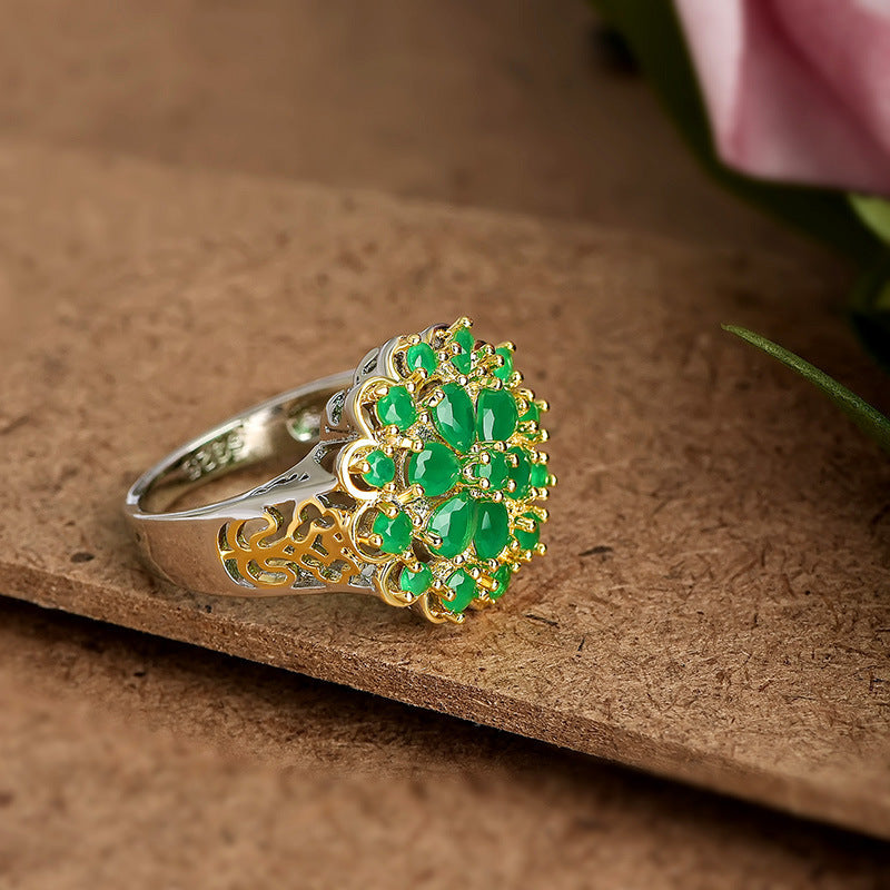 Emerald TwoTone Flower Ring Gilded Fashion Jewelry Geometric Statement Ring For Her DailyWear Special Occasion