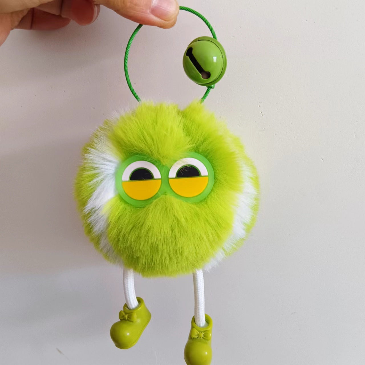 Cartoon Faux Fur Tennis Ball Keychain Ornament Handmade With Round Buckle And Belt Gift For Car Bag Christmas New Year