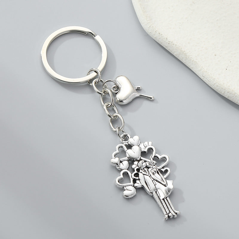 Zinc Alloy Pumpkin Carriage Keychain Unique Stylish Accessory To Keys Or Bags Decorative Keyring Charm Pendant