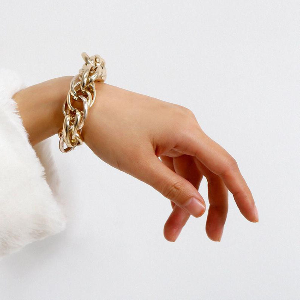 Geometric Thick Chain Bracelet In Gold And Silver Electroplated Alloy For Men And Women For Everyday Style Chic