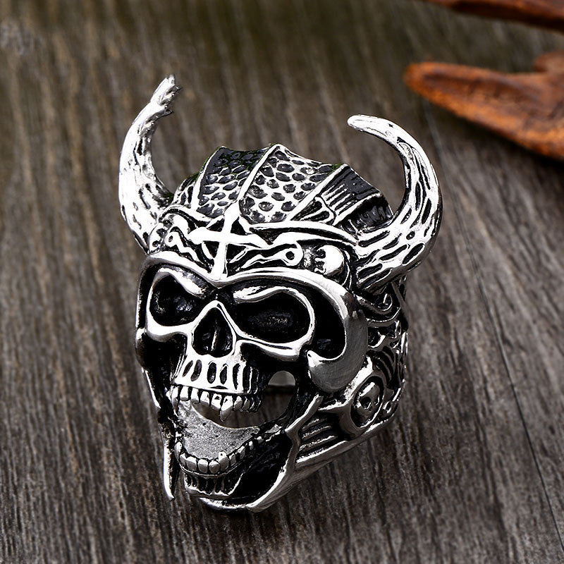 Stainless Steel Ring Skull Helmet Warrior Titanium Steel Polished Europe and America Ring for Men and Women Fashion Jewelry Biker Ring Size 7 8 9 10 11 12 13