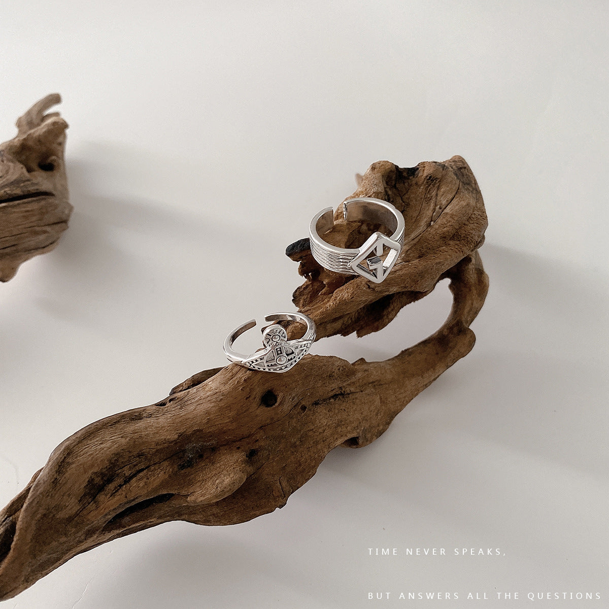 Copper Crown Ring For Women Geometric Design Electroplated Niche Ring Travel Gift For Her Hand Polished Jewelry