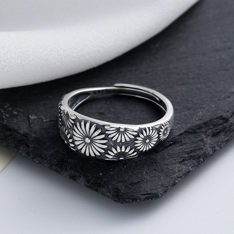 Daisy Ring Vintage Sunflower Floral Retro Flower Design