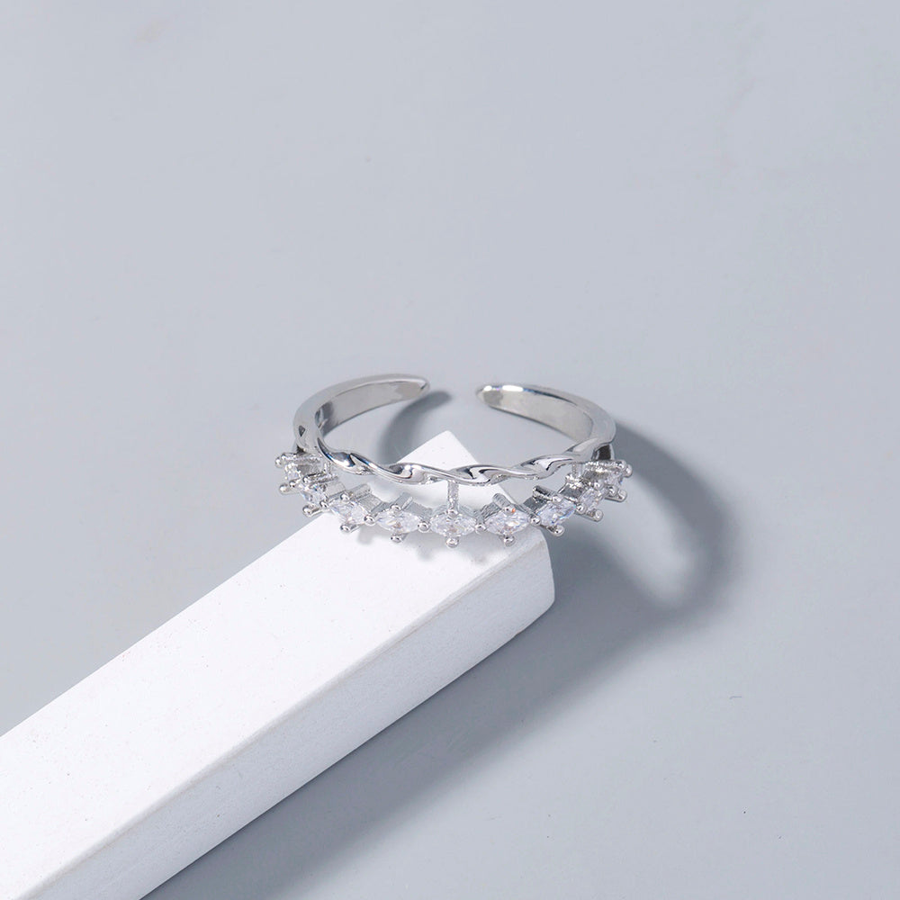 Electroplated Copper Brass Ring With Water Drop Zircon Adjustable Band European Inspired Elegant Fashion Jewelry